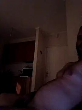 Snapshot of Makis09 chatting on September 13, 11:04 pm Makis09 online show from September 13, 11:04 pm