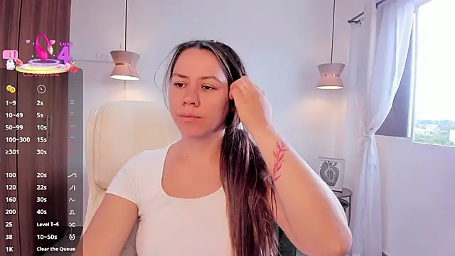 Brandy priscot online show from September 15, 7:03 pm