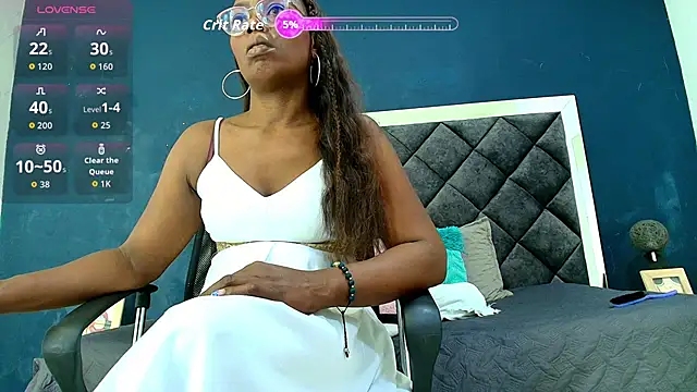 Snapshot of ebony__jheim chatting on December 20, 12:23 pm ebony jheim online show from December 20, 12:23 pm