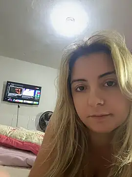 Snapshot of sophiemonroevip chatting on May 3, 5:30 pm sophiemonroevip online show from May 3, 5:30 pm