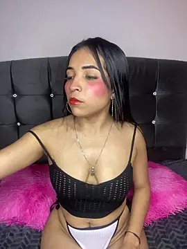 Snapshot of Rosa_25x chatting on November 4, 1:21 pm Rosa 25x online show from November 4, 1:21 pm