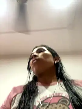 Rosa 25x online show from January 12, 1:05 pm