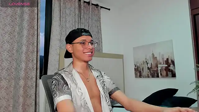 tristan gold online show from September 21, 10:44 pm