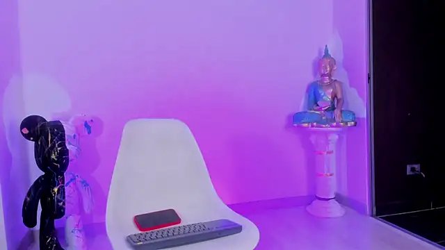 Snapshot of CamiiloRivera chatting on September 23, 1:19 am CamiiloRivera online show from September 23, 1:19 am