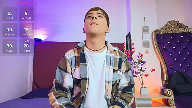 Lucass love online show from May 4, 4:47 pm