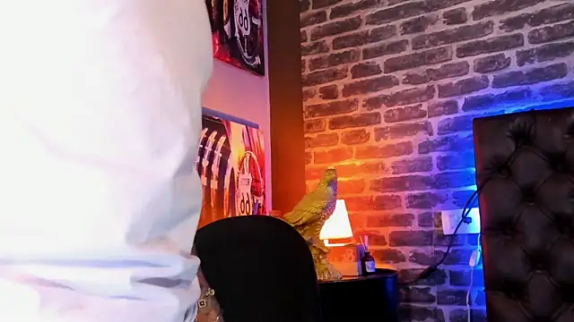 VinzenzRizzo online show from March 10, 4:17 am