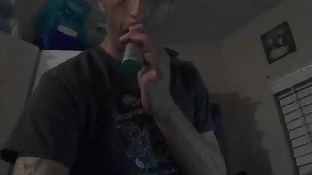 Snapshot of dik4cache chatting on September 10, 3:06 am dik4cache online show from September 10, 3:06 am