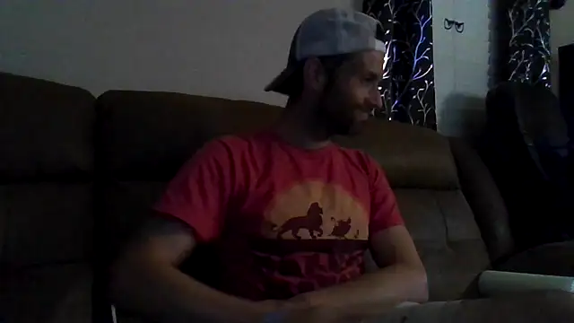 Snapshot of dik4cache chatting on October 15, 8:47 am dik4cache online show from October 15, 8:47 am