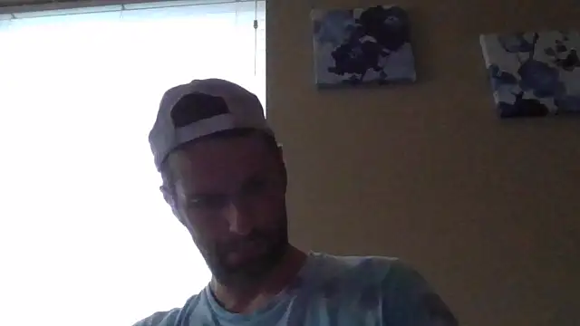 Snapshot of dik4cache chatting on May 7, 1:49 pm dik4cache online show from May 7, 1:49 pm