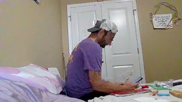 Snapshot of dik4cache chatting on May 11, 1:50 pm dik4cache online show from May 11, 1:50 pm