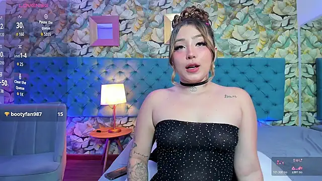 PatyLawrence online show from July 15, 5:02 am