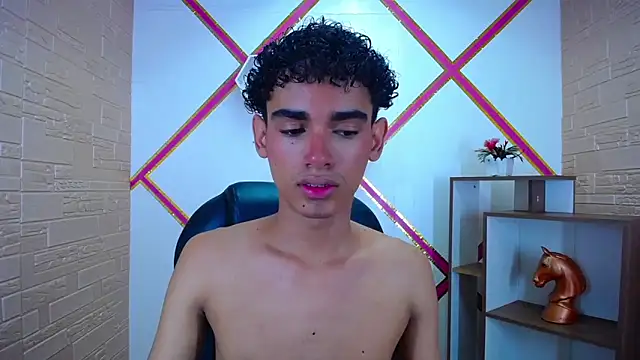 Snapshot of Blake_Mils chatting on November 24, 6:51 pm Blake Mils online show from November 24, 6:51 pm