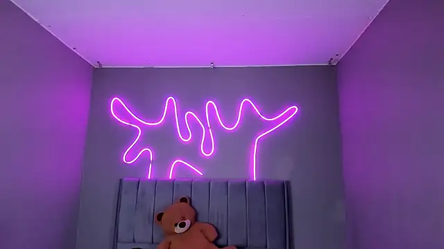 Sabrina bloom online show from September 9, 1:43 pm