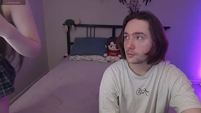 ellen and danny online show from February 7, 5:27 pm