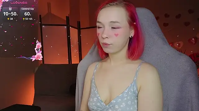 NaomiYoru online show from February 15, 8:38 pm