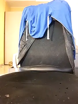 KalendaXL online show from November 26, 2:40 pm