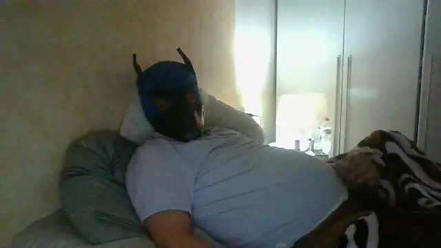 soumicuckold1 online show from March 17, 11:41 pm