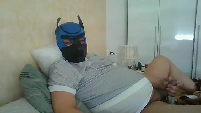 soumicuckold1 online show from April 5, 12:24 pm