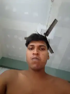Snapshot of rohanh234 chatting on July 28, 3:43 pm rohanh234 online show from July 28, 3:43 pm