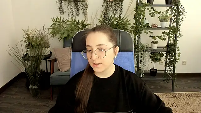 VirtuallVoyant online show from November 28, 5:10 am