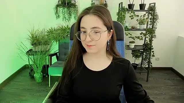 VirtuallVoyant online show from January 13, 7:13 am