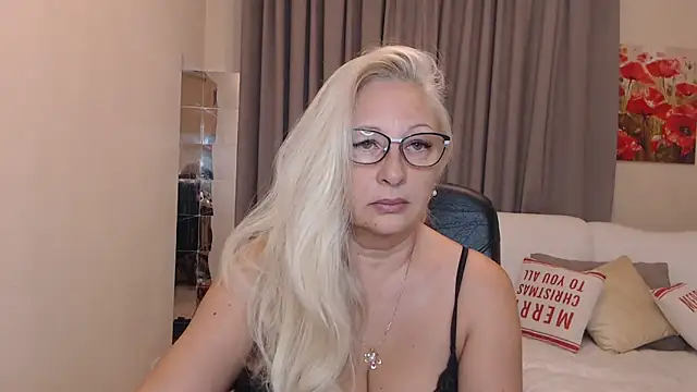 ValeriaSharm online show from November 12, 10:15 am