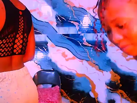 ebonypretty4u69 online show from November 14, 5:33 pm