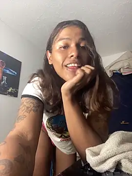 cam11 07 online show from March 4, 7:09 pm