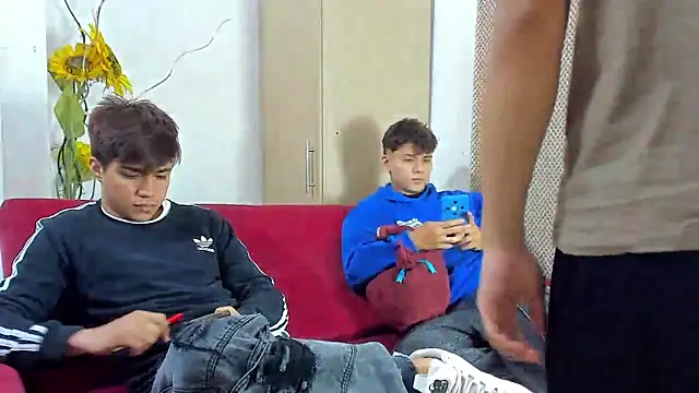 willy sexxx18 online show from March 30, 7:59 pm