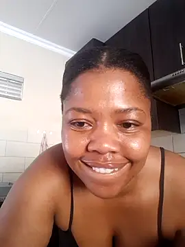 Snapshot of SweetBerryBliss chatting on September 23, 10:51 am SweetBerryBliss online show from September 23, 10:51 am