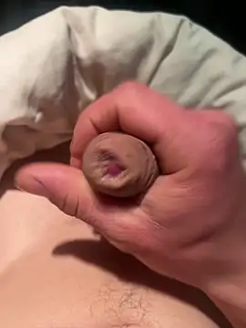 zizidur online show from April 17, 10:46 pm