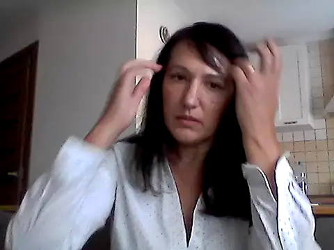 Elena48324 online show from November 2, 12:18 pm