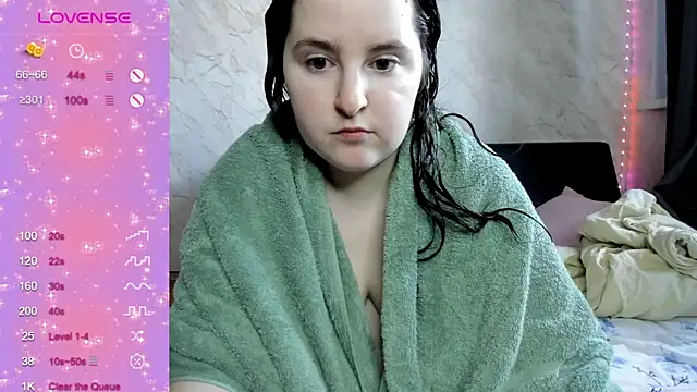 alice allens online show from October 12, 10:47 am