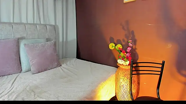 Dafne Mel online show from November 29, 8:12 pm