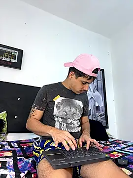 Luke Stone online show from January 10, 8:43 pm