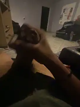 Snapshot of GARCIAfc chatting on November 15, 1:03 am GARCIAfc online show from November 15, 1:03 am