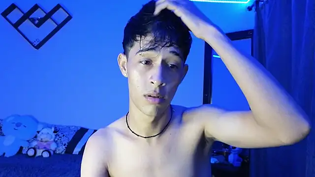 Danny cute 05 online show from September 9, 2:33 am