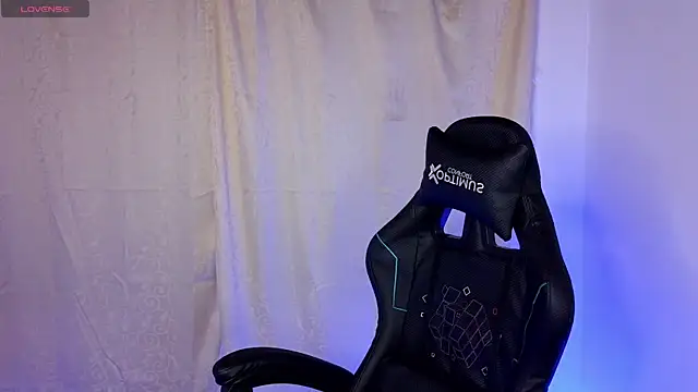 Danny cute 05 online show from April 18, 2:59 am