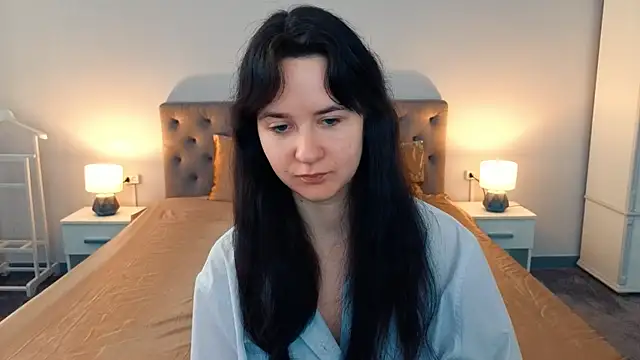 BerryDiva online show from April 3, 6:33 am