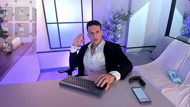 Snapshot of Dustin_Sonne chatting on September 15, 4:01 am Dustin Sonne online show from September 15, 4:01 am