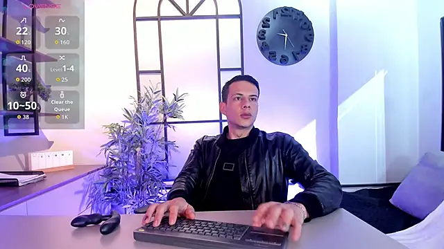 Snapshot of Dustin_Sonne chatting on September 24, 3:43 am Dustin Sonne online show from September 24, 3:43 am