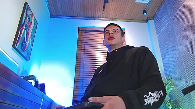 Dustin Sonne online show from March 23, 3:32 am