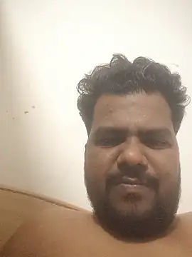 desiboyarya online show from January 10, 5:37 pm