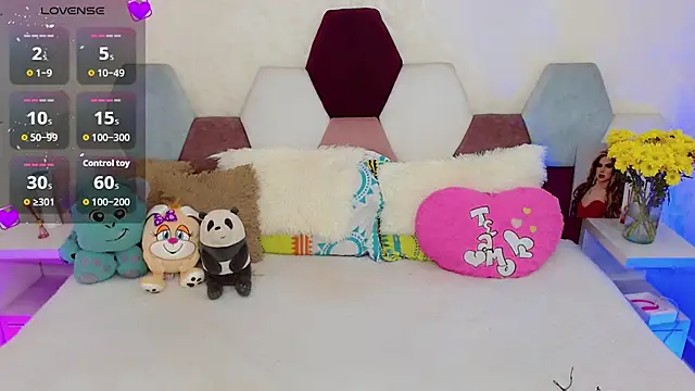 kushina uzumaki75 online show from September 27, 4:28 am