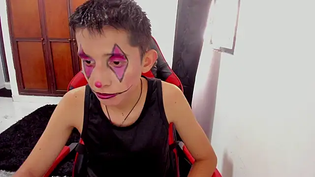 Snapshot of gomitaboy_1 chatting on October 4, 8:07 pm gomitaboy 1 online show from October 4, 8:07 pm