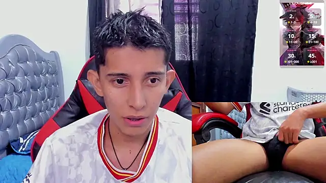 Snapshot of gomitaboy_1 chatting on October 25, 7:19 pm gomitaboy 1 online show from October 25, 7:19 pm