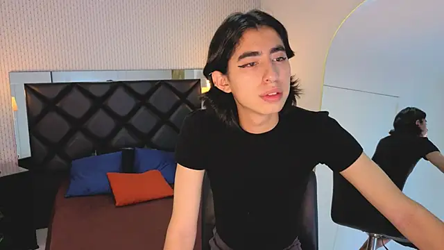 ryo light online show from October 4, 8:40 pm