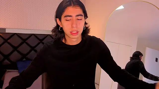 ryo light online show from October 14, 8:09 pm