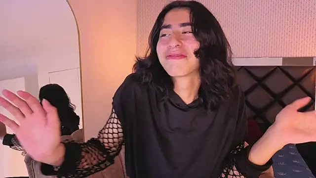 ryo light online show from April 8, 4:12 am