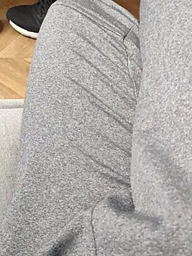 Snapshot of LeoMaduroSP chatting on September 26, 5:28 pm LeoMaduroSP online show from September 26, 5:28 pm